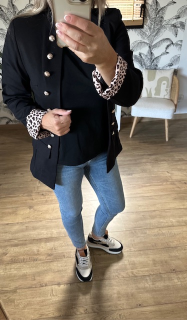 Blazer noir femme détails léopard