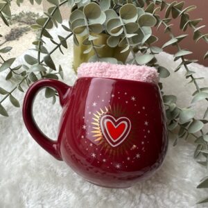 Coffret cadeau femme tasse et chaussettes roses avec coeur